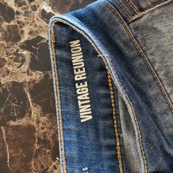 Jeans skirt size 0. - Picture 4 of 10